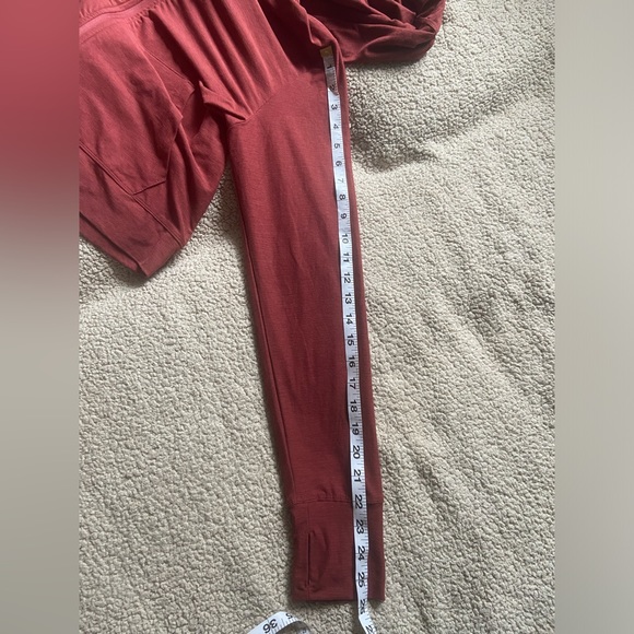 🌸 Kyodan 🌸 soft lightweight athletic sweater - Picture 8 of 9